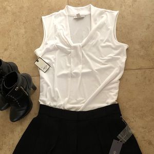 Dana Buchman white lines sleeveless blouse